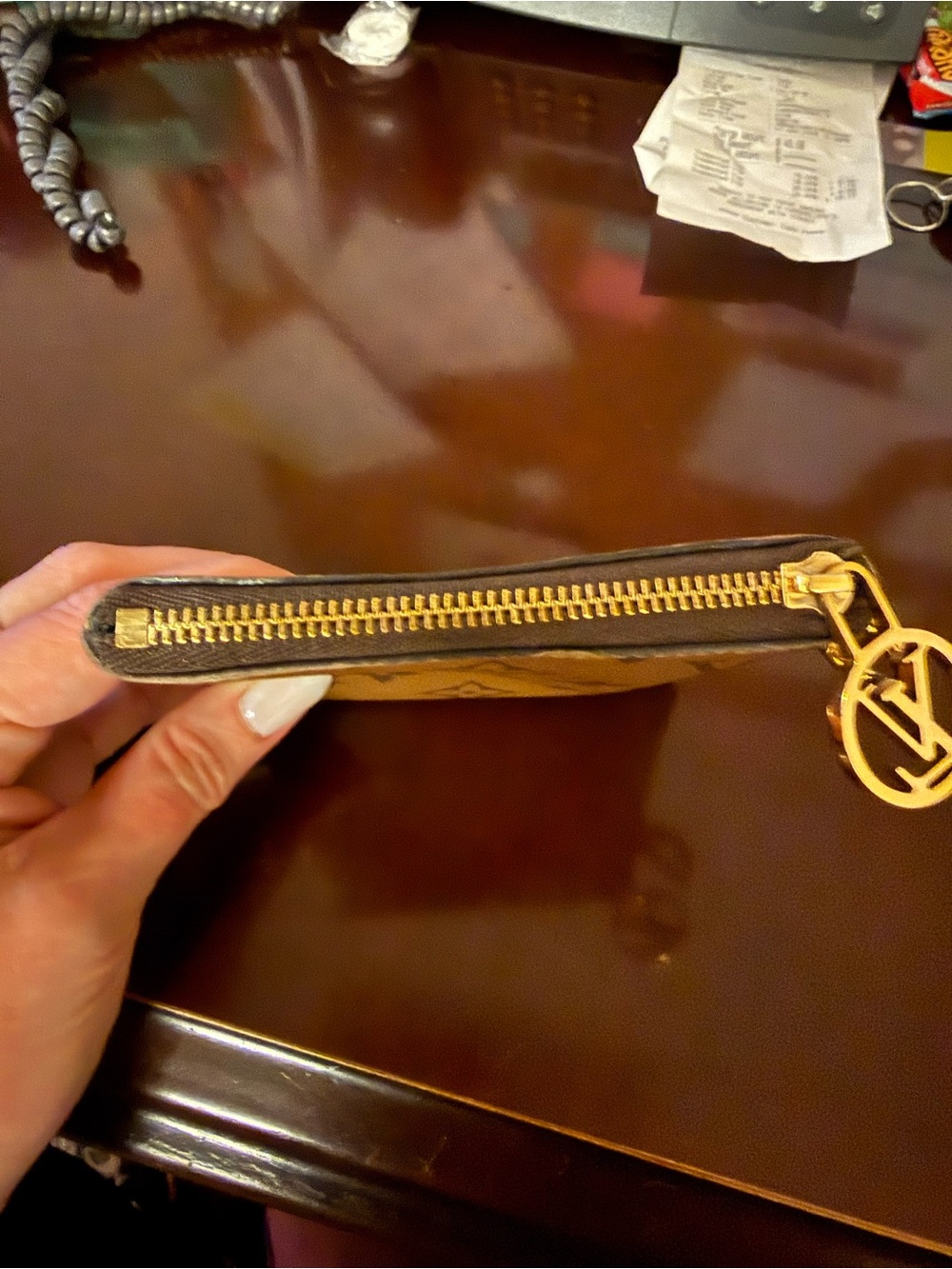 Louis Vuitton Brown Monogram Zipper Pouch with Gold Hardware - Picture 5 of 6